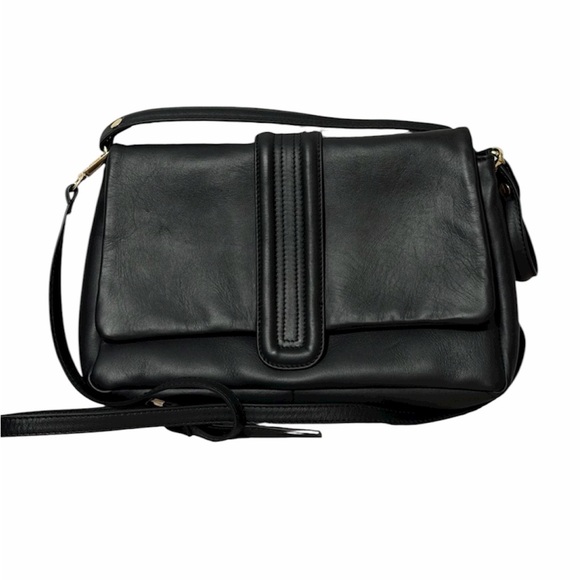 Centaurea Handbags - Vintage leather shoulder/crossbody bag by Centaurea. Made in Italy, Like New